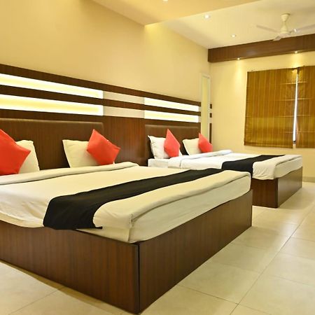 Hotel Royal Cottage كانبور المظهر الخارجي الصورة