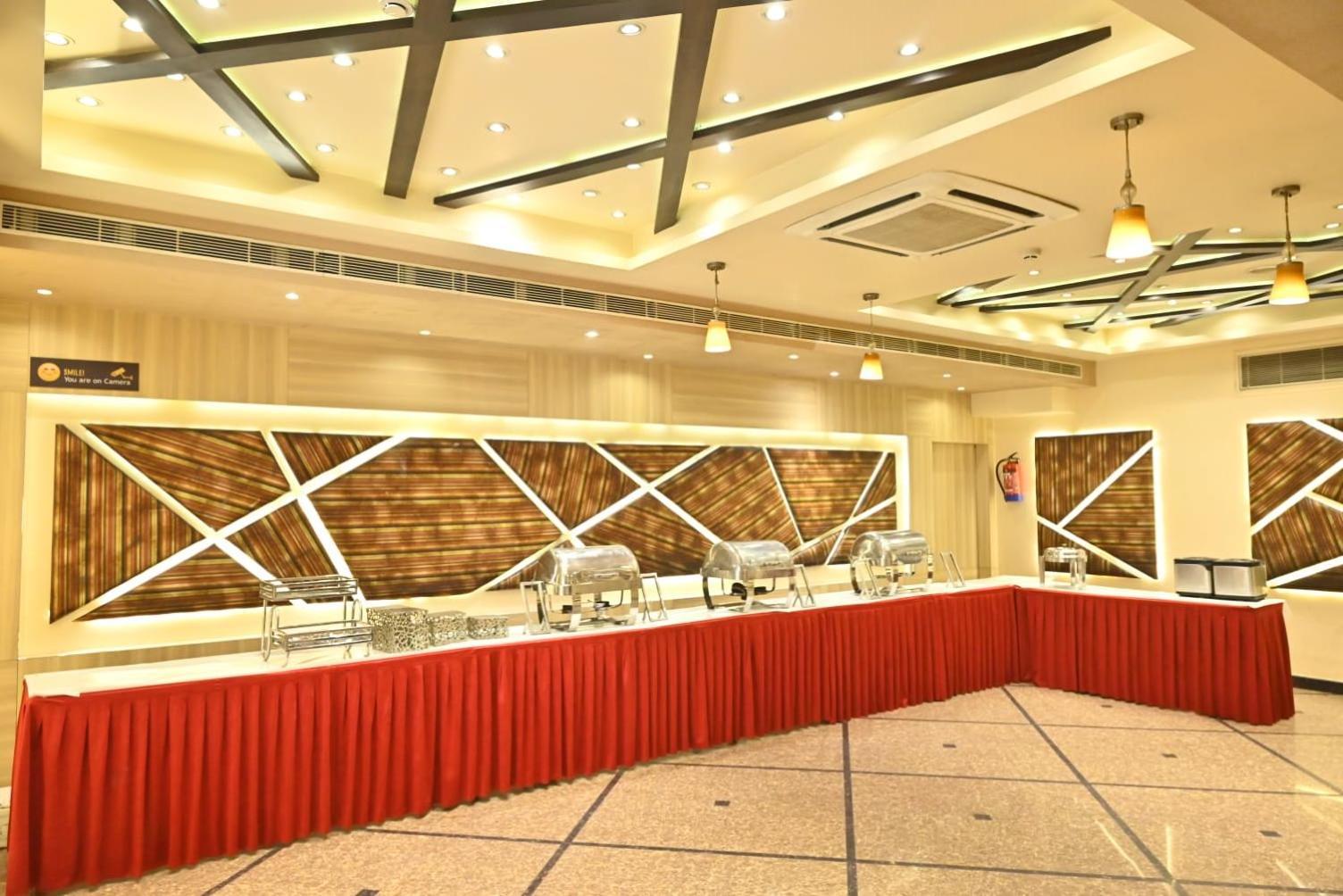Hotel Royal Cottage كانبور المظهر الخارجي الصورة