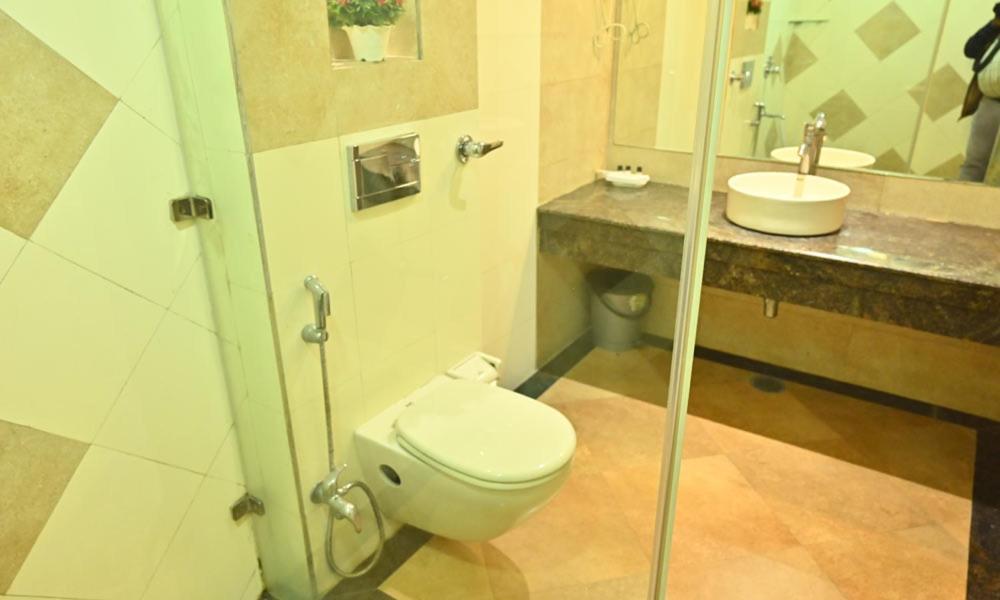 Hotel Royal Cottage كانبور المظهر الخارجي الصورة