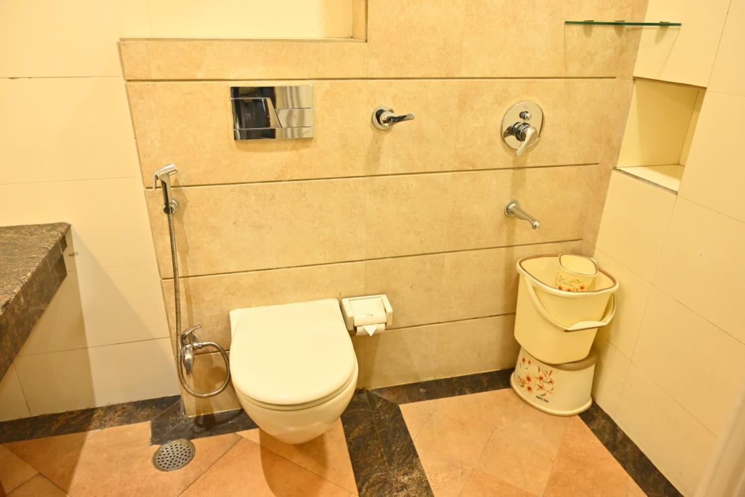 Hotel Royal Cottage كانبور المظهر الخارجي الصورة